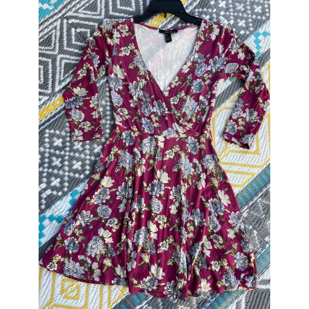 Forever 21 Womens Floral Skater Dress Burgundy Blue Rose Wrap V-Neck Small